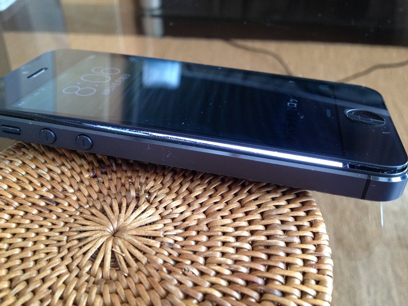脹らむiPhone5